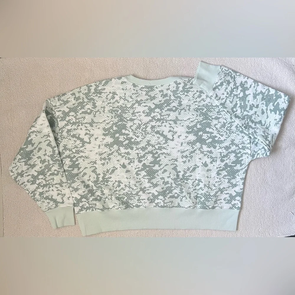 UNDER ARMOUR Camo Rival Fleece Crew Pullover Sweatshirt Loose Women’s | Size: M - Picture 3 of 12